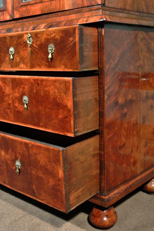 fig 2. Exemplary William and Mary Burr Walnut Cabinet on Chest c. 1680