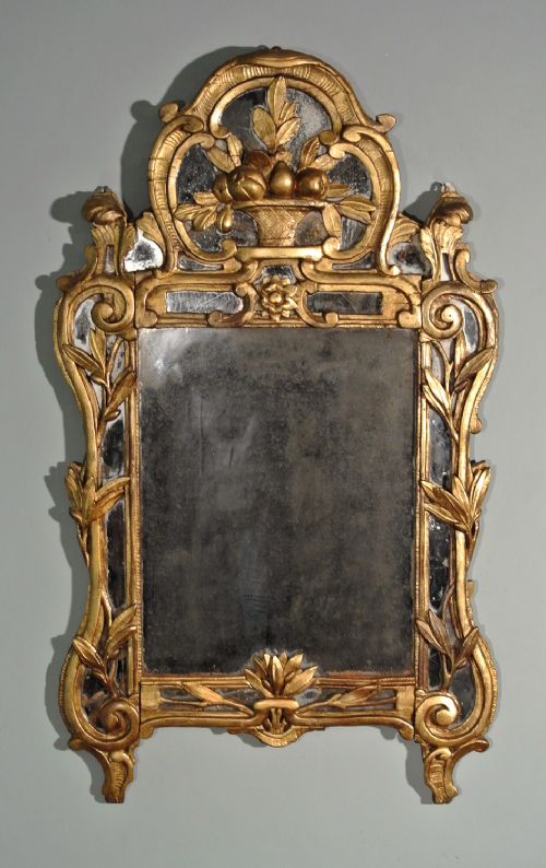 Queen Anne Giltwood Mirror with Samuel Pepys Provenance and Original Plates