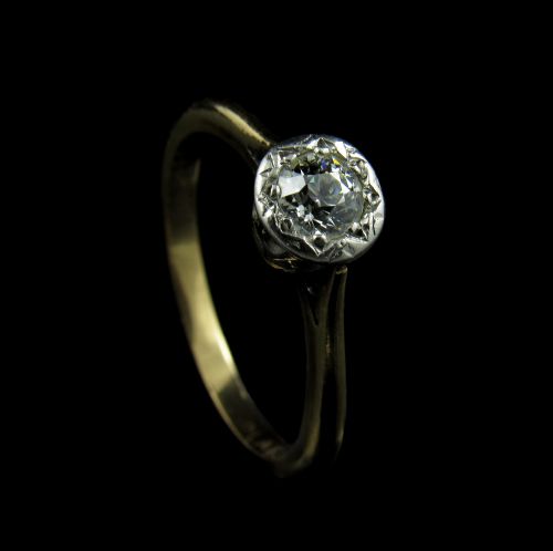 fig 1. Stunning Victorian Platinum and 18ct Gold Diamond Solitaire Ring