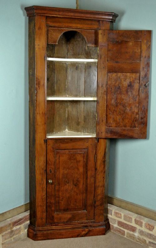 fig 2. 18th Century Yew Wood Corner Cabinet c. 1770