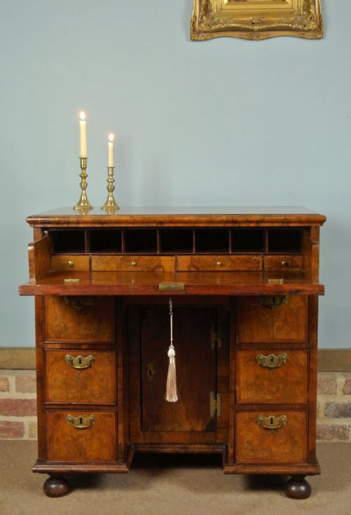 fig 2. Beautiful 'Romeo' George II Walnut Dressing table with Georgian High Stool c. 1740