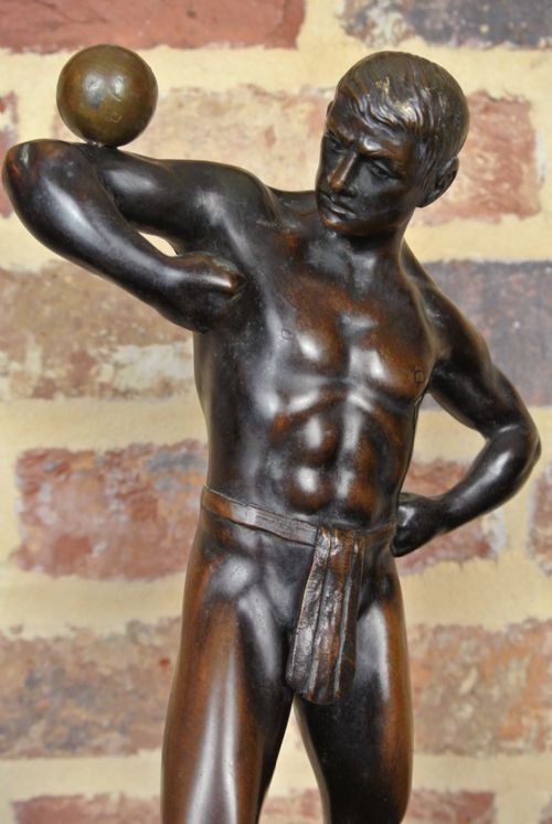 fig 1. High Quality Fine Bronze of An Athlete Signed Otto Schmidt-Hofer c. 1915