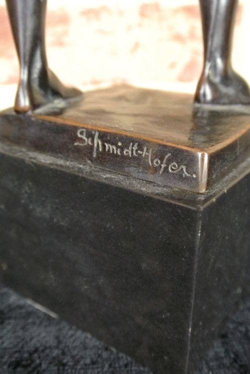 fig 6. High Quality Fine Bronze of An Athlete Signed Otto Schmidt-Hofer c. 1915