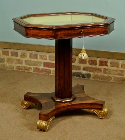 Fine Quality William IV Rosewood Vitrine or Bijouterie Table C.1835