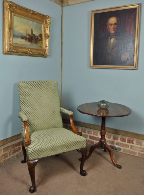 fig 1. Beautiful Georgian Walnut Gainsborough Library Arm Chair c. 1760