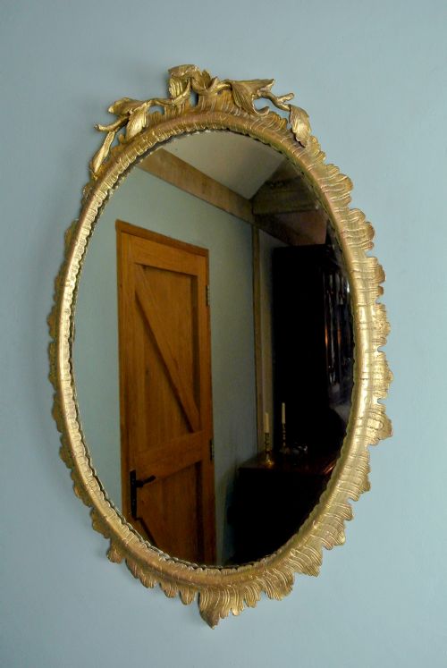 Very Fine Georgian Giltwood Oval Mirror C. 1760