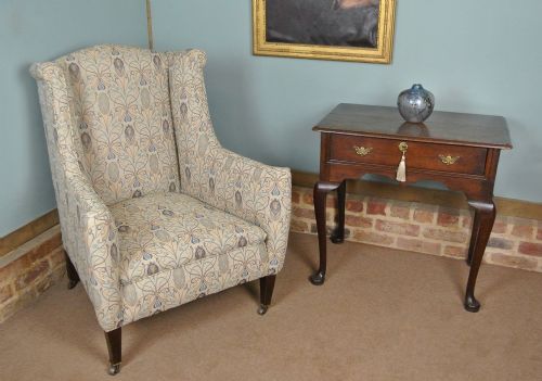 fig 1. A late Victorian Wingback In the manner of Gillows of Lancaster and London c. 1890