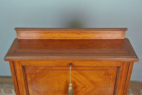 fig 3. Victorian Maple & Co Satinwood Bonheur du Jour c. 1890