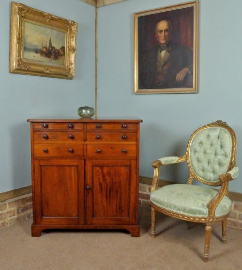 fig 1. Holland & Sons Dressing Table and Chest c. 1850