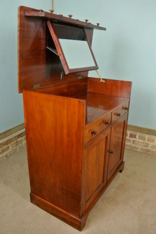 fig 4. Holland & Sons Dressing Table and Chest c. 1850