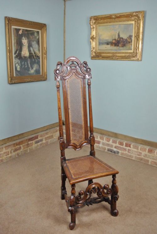 fig 2. William and Mary Baroque Walnut Chair c.1690