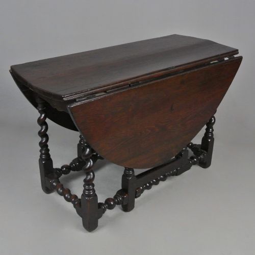 Queen Anne Boarded Oak Drop Leaf Dining Table C. 1700
