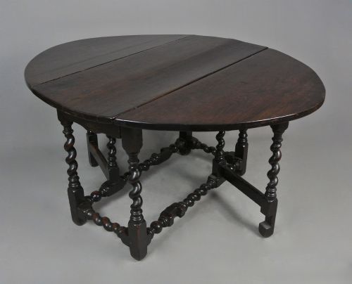 fig 3. Queen Anne Boarded Oak Drop Leaf Dining Table c. 1700