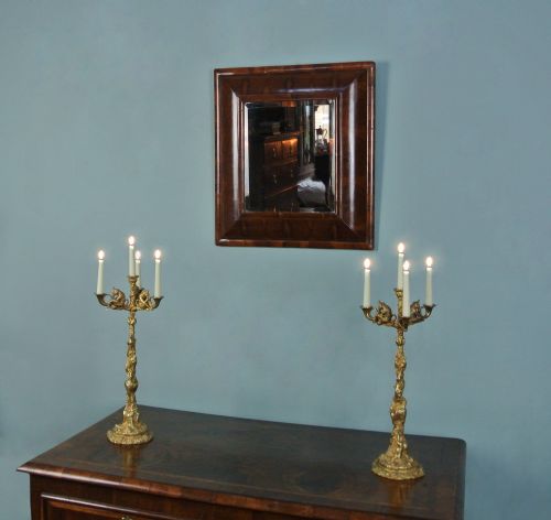 fig 3. William and Mary Walnut Oyster Veneer Cushion Framed Mirror c. 1690