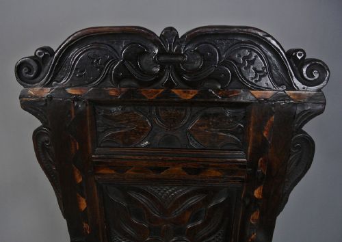 fig 2. English Oak ‘Great Chair’ inlaid with Holly and Bog Oak c. 1650