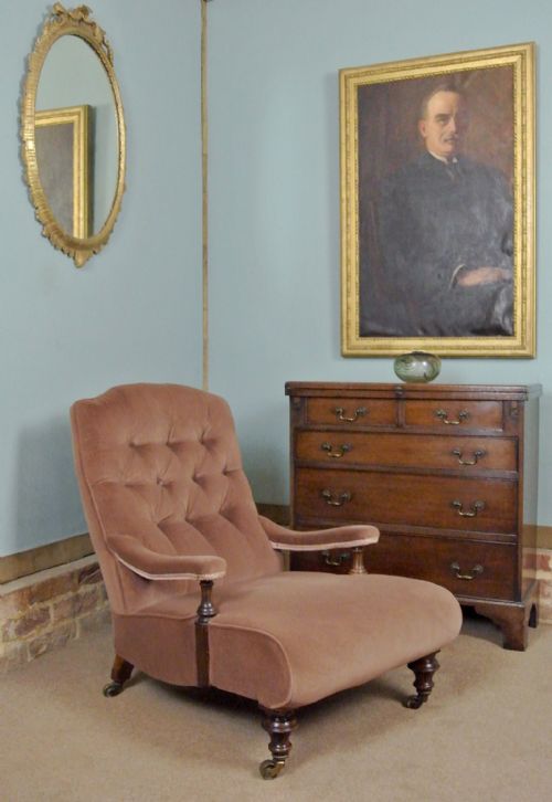 fig 1. Holland and Sons Low Library Armchair c. 1880