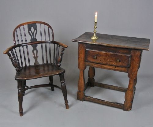 fig 1. Small 17th Century Oak and Elm Tavern Table c. 1620