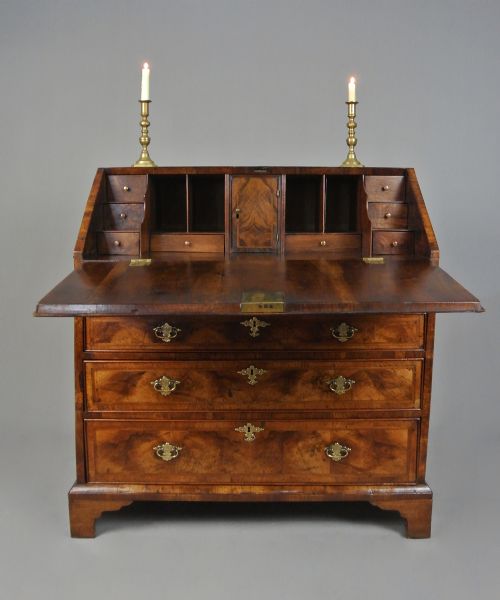 fig 1. Exceptional George II Yew Wood and Walnut Bureau c. 1750