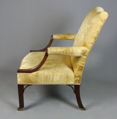 fig 4. George II Mahogany Gainsborough Chair c.1750
