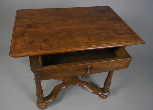 fig 2. Beautiful William and Mary Walnut Lowboy c. 1690