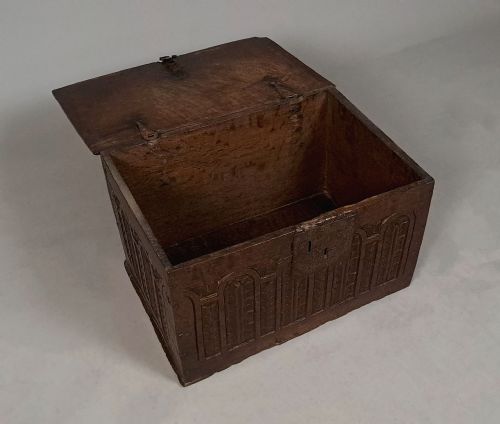 fig 2. Beautiful 17th Century Small Oak Chest or Deed Box c. 1640