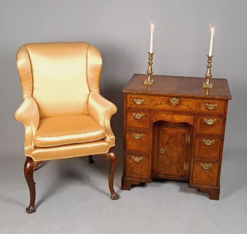 fig 1. Stunning Queen Anne Walnut Kneehole Desk with Original Hardware c. 1710