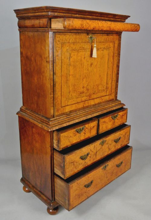 fig 7. Exquisite Queen Anne Mulberry and Walnut Scriptor c. 1700