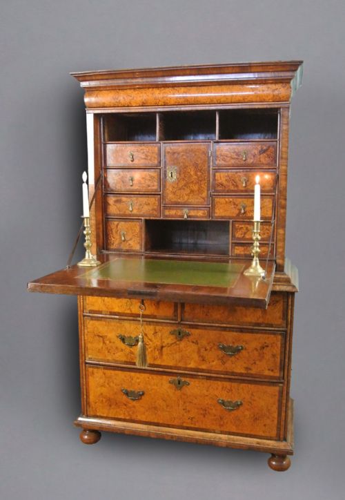 fig 2. Exquisite Queen Anne Mulberry and Walnut Scriptor c. 1700