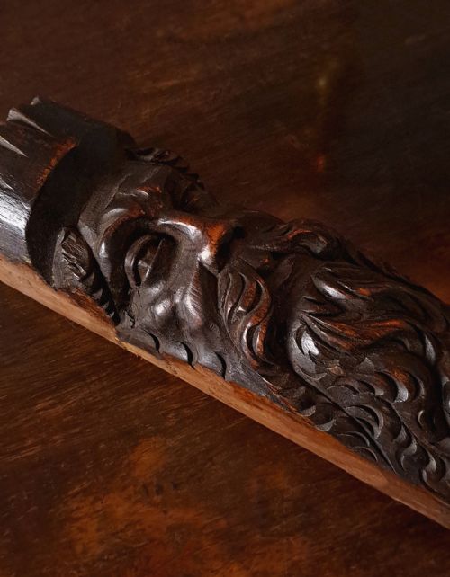 17TH CENTURY CARVED OAK FACE CORBELS C 1670 - ADDITIONAL PHOTO 2