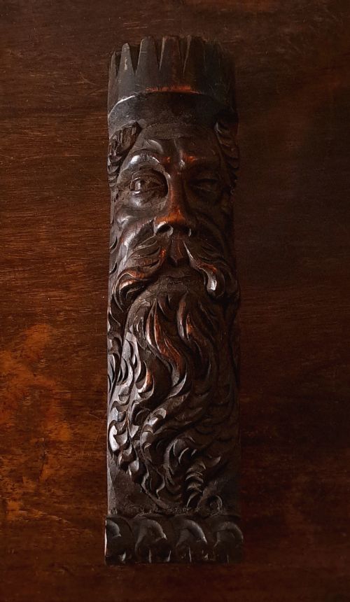 17TH CENTURY CARVED OAK FACE CORBELS C 1670 - ADDITIONAL PHOTO 4