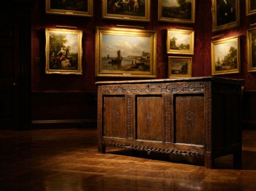 SUPERB EARLY 17TH CENTURY OAK COFFER C 1630 - ADDITIONAL PHOTO 5