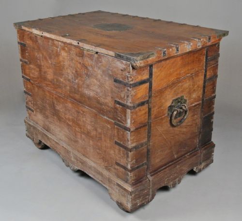 MONUMENTAL 19TH CENTURY TEAK AND IRON BOUND DOWRY CHEST C 1840 - ADDITIONAL PHOTO 6