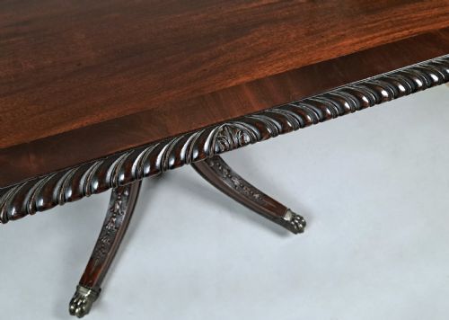 GILLOWS GEORGE III MAHOGANY DINING TABLE C 1790 - ADDITIONAL PHOTO 1