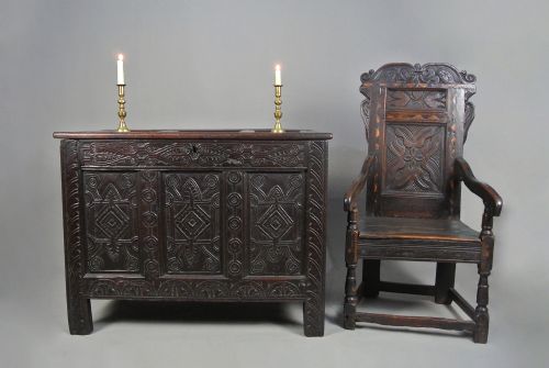 JAMES I PERIOD CARVED OAK COFFER C 1610 - ADDITIONAL PHOTO 1
