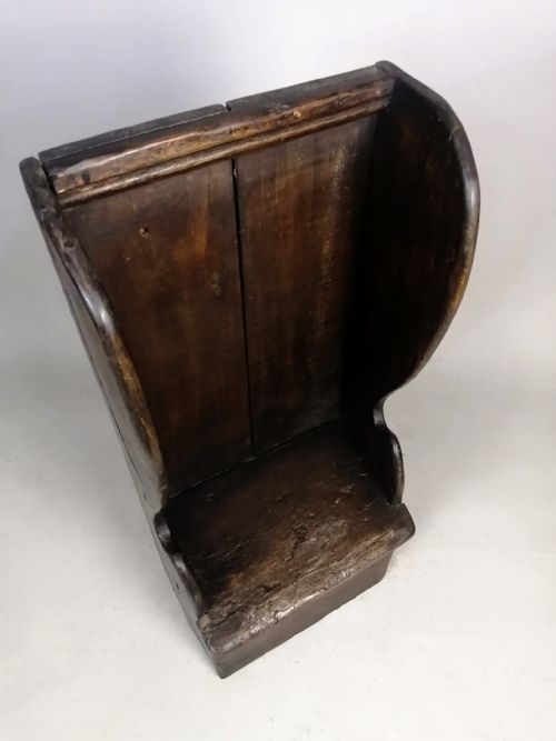 17TH CENTURY STAINED FRUITWOOD CHILDS LAMBING CHAIR C 1680 - ADDITIONAL PHOTO 6