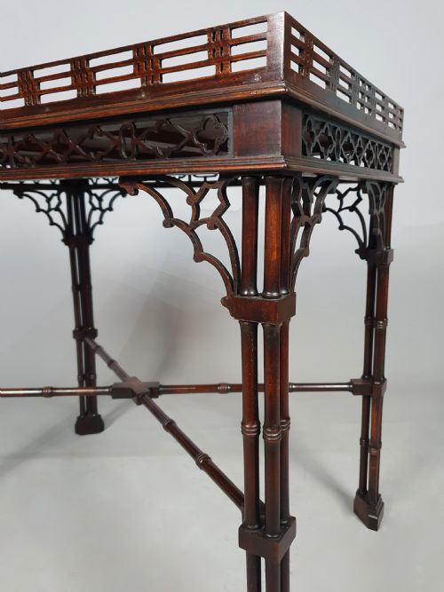 PADAUK GOTHIC CHIPPENDALE SILVER TABLE WITH CLUSTER COLUMN LEGS C 1830 - ADDITIONAL PHOTO 5