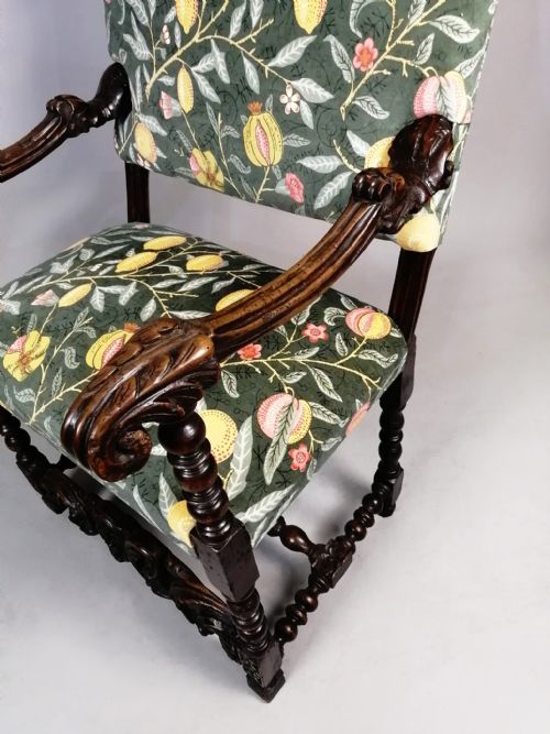 CAROLEAN SOLID WALNUT ARMCHAIR C 1670 - ADDITIONAL PHOTO 2