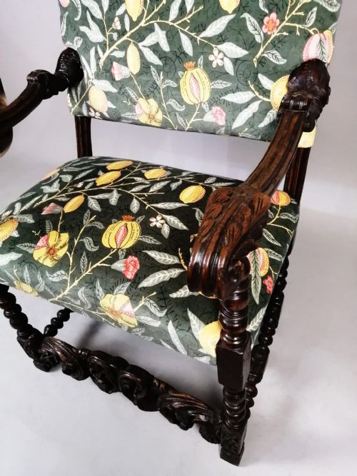 CAROLEAN SOLID WALNUT ARMCHAIR C 1670 - ADDITIONAL PHOTO 7