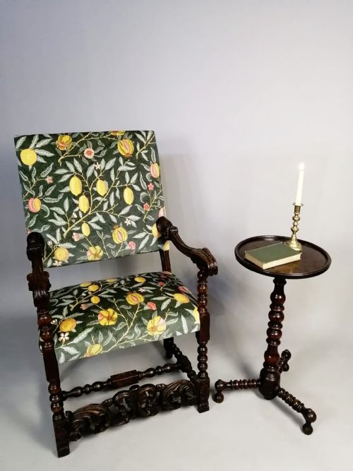 CAROLEAN SOLID WALNUT ARMCHAIR C 1670 - ADDITIONAL PHOTO 8