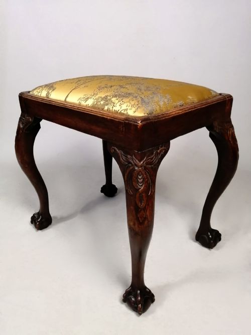 LOVELY GEORGE II PERIOD IRISH CARVED ELM STOOL C 1750 - ADDITIONAL PHOTO 2