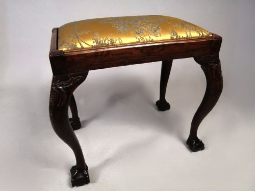 LOVELY GEORGE II PERIOD IRISH CARVED ELM STOOL C 1750 - ADDITIONAL PHOTO 5