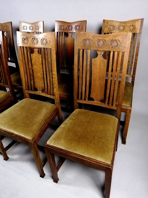 SET OF 8 ARTS AND CRAFTS OAK CHAIRS GLASGOW SCHOOL C 1900 - ADDITIONAL PHOTO 7