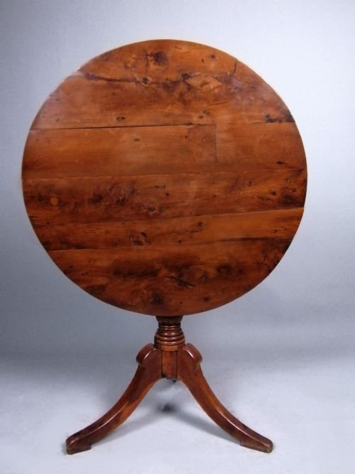 CHARMING GEORGIAN YEW WOOD WINE TABLE C 1750