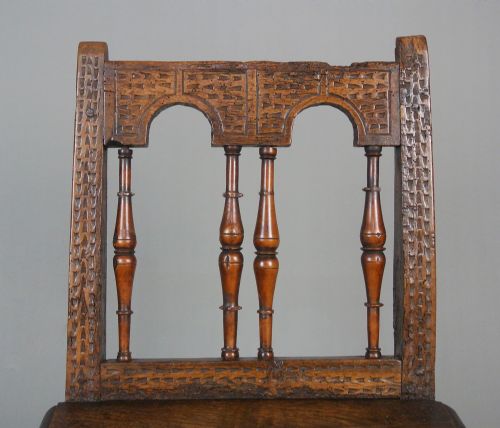 fig 3. Yew and Walnut Spindle 'Back Stool' Chair c. 1600