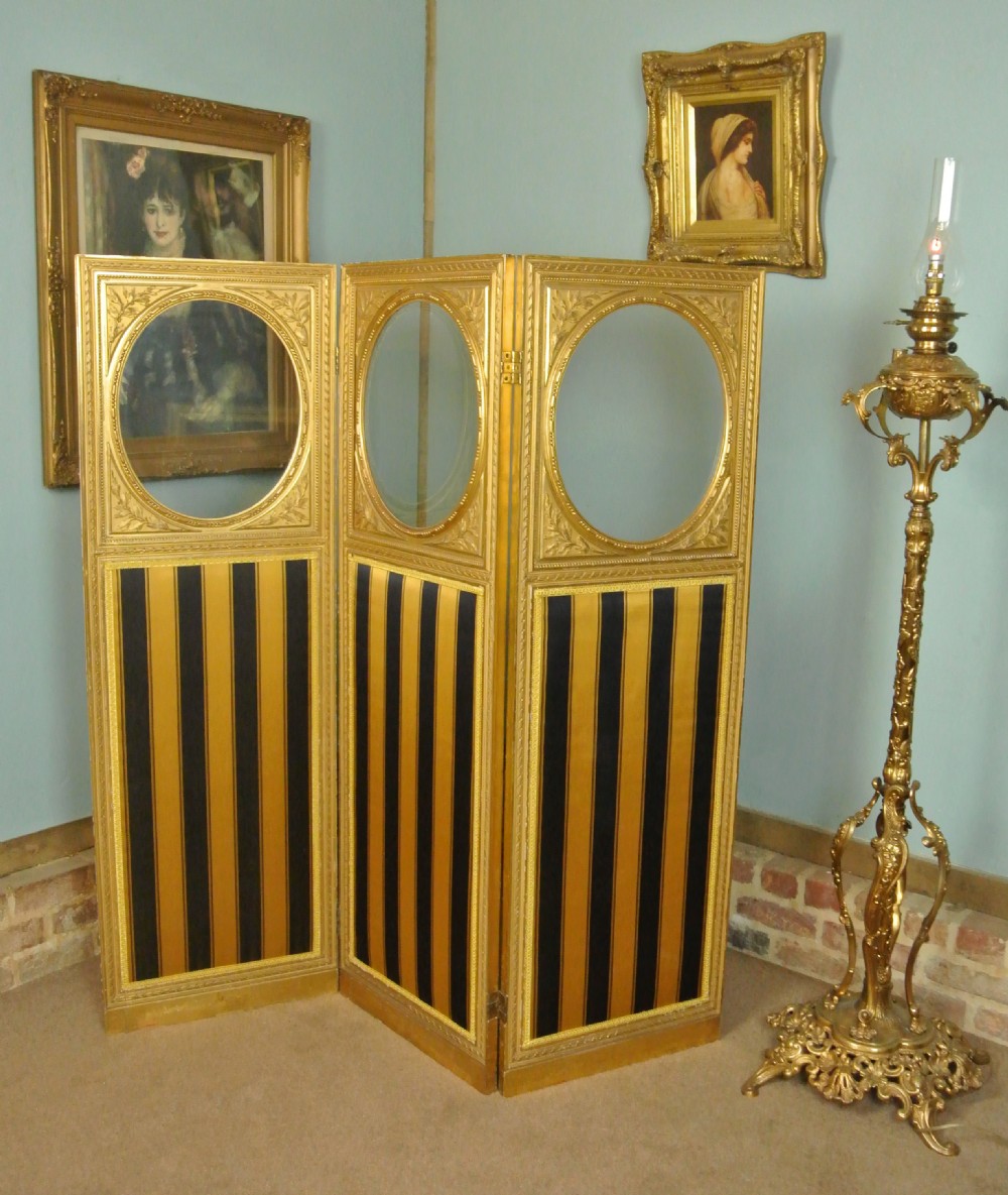 Beautiful Regency Giltwood and Silk Three Fold Screen c. 1830 View III
