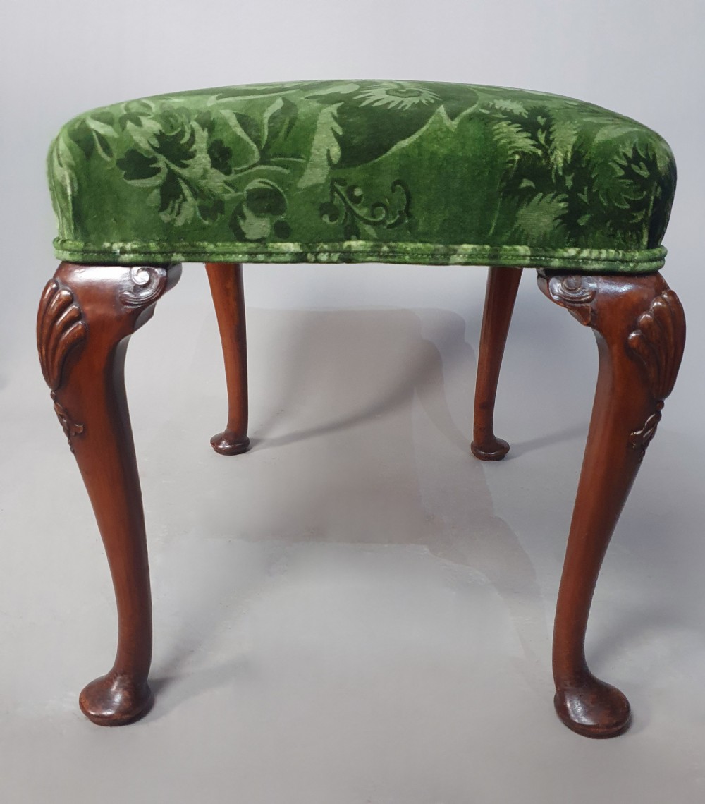 Late 19th Century Queen Anne Design Walnut Stool  View V