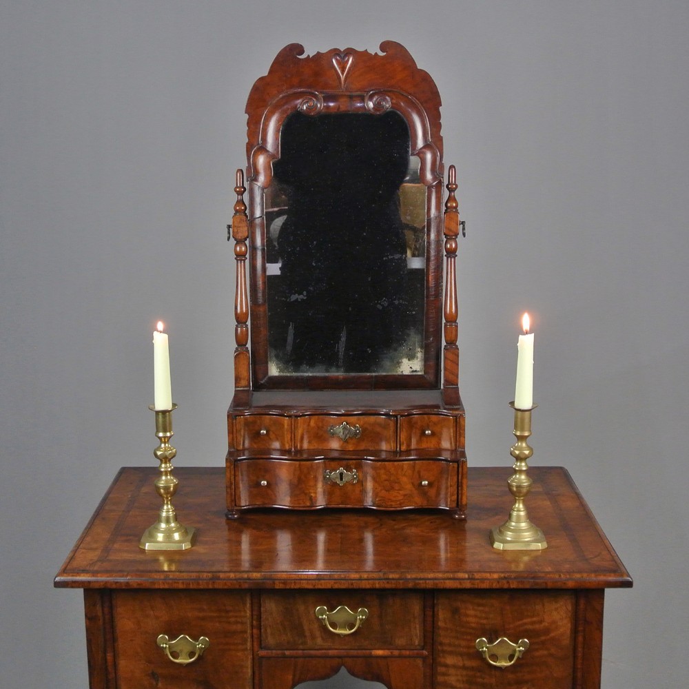 Beautiful Queen Anne Period Walnut Dressing Table Mirror c. 1710