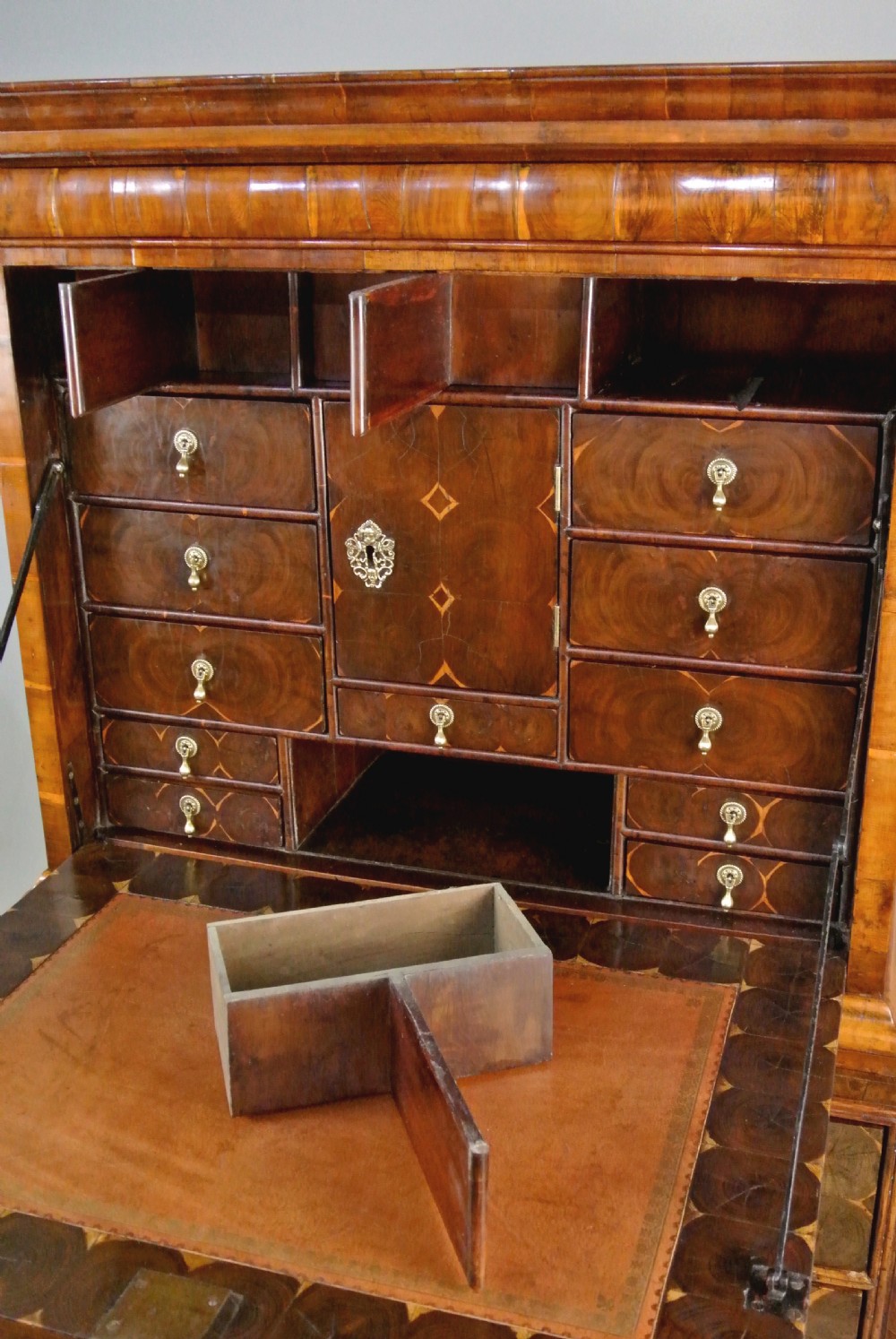 Important Cocus Wood Oyster Veneer English Scriptor c. 1675 View VI