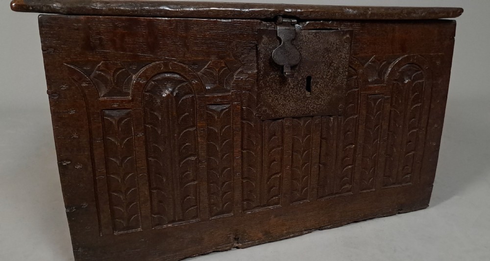 Beautiful 17th Century Small Oak Chest or Deed Box c. 1640 View V