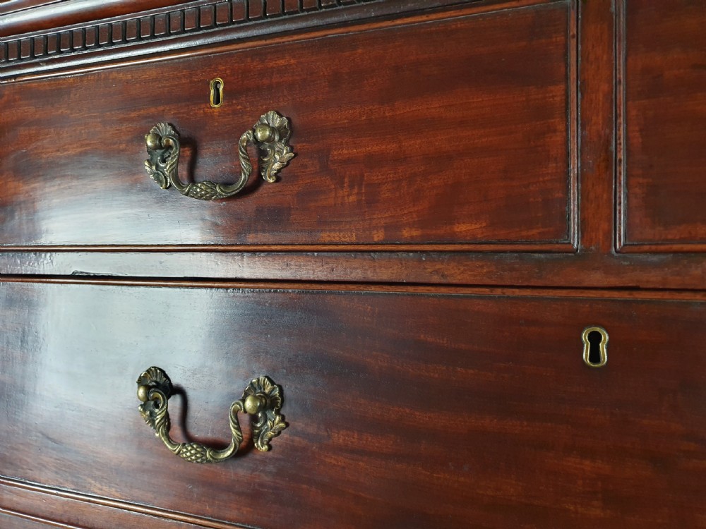 George III ‘Chippendale Pattern’ Chest on Chest c. 1760 View III